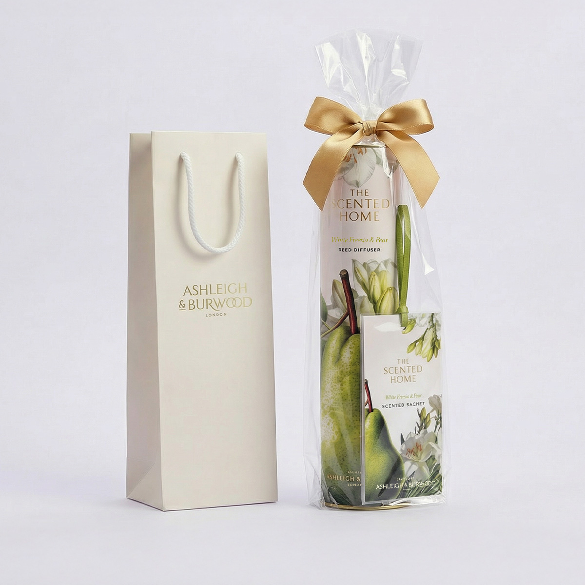 リードディフューザー + サシェ